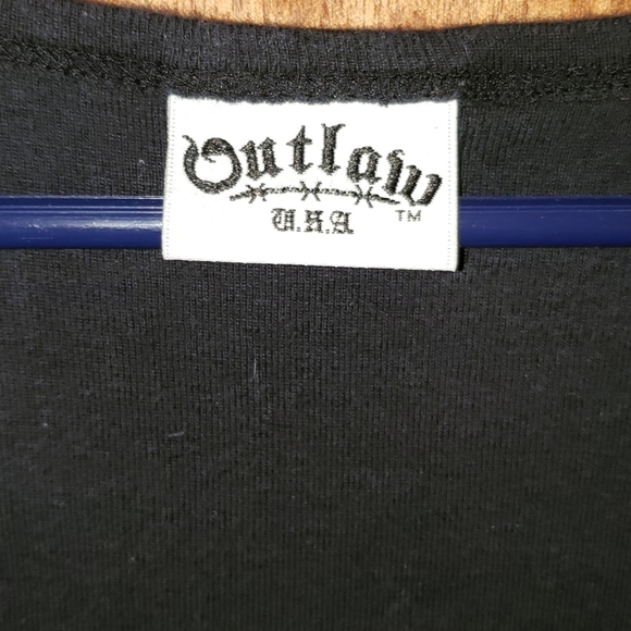 Vintage OUTLAW USA black v-neck tee - Picture 2 of 4